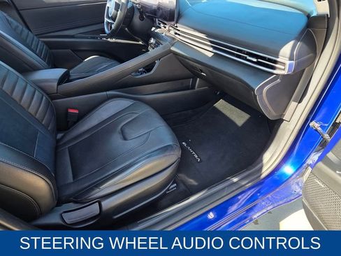 Used 2023 Hyundai Elantra Limited image 14