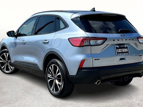 Used 2022 Ford Escape SEL w/ SEL Stealth AWD Package image 17