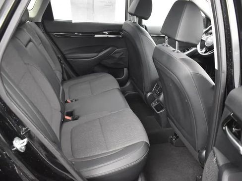 Used 2025 Kia Seltos S FWD image 17