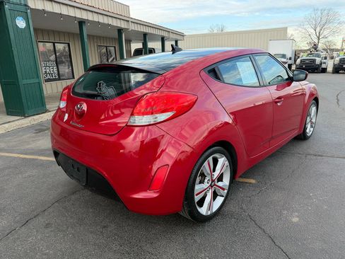 Used 2016 Hyundai Veloster w/ Option Group 02 image 3