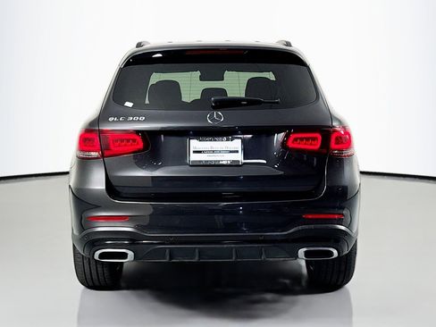 Certified 2022 Mercedes-Benz GLC 300 image 3