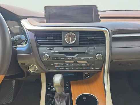 Used 2017 Lexus RX 350 FWD w/ Premium Package image 18