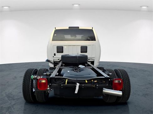 New 2026 RAM 4500 Tradesman w/ Chrome Appearance Group image 6