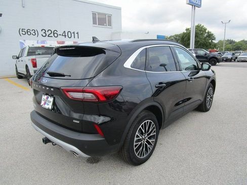 New 2024 Ford Escape SE w/ PHEV Premium Package image 10