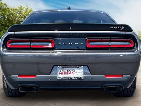 Used 2023 Dodge Challenger SRT Hellcat RWD image 5