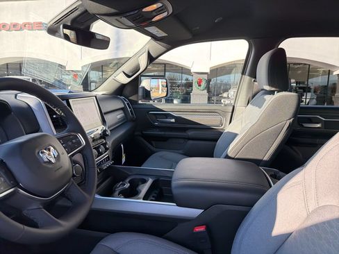 New 2026 RAM 1500 Big Horn AWD/4WD image 31