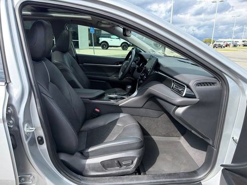 Used 2021 Toyota Camry XSE w/ Navigation Package FWD image 21