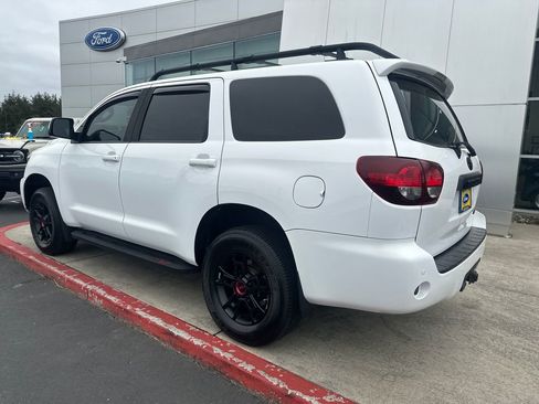 Used 2021 Toyota Sequoia TRD Pro AWD/4WD image 2