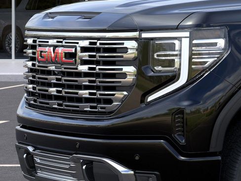 New 2026 GMC Sierra 1500 Denali w/ Denali Reserve Package image 13