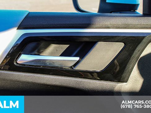 Used 2025 Mitsubishi Outlander SE image 42