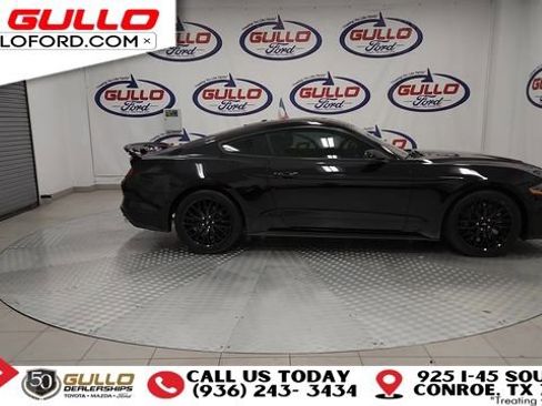 Used 2020 Ford Mustang GT Premium w/ GT Performance Package image 9