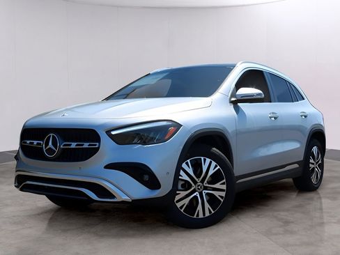 Certified 2025 Mercedes-Benz GLA 250 4MATIC image 2