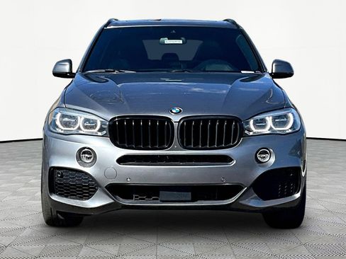 Used 2018 BMW X5 xDrive50i w/ M Sport Package image 2