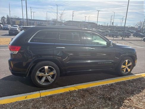 Used 2015 Jeep Grand Cherokee Overland w/ Advanced Technology Group image 10