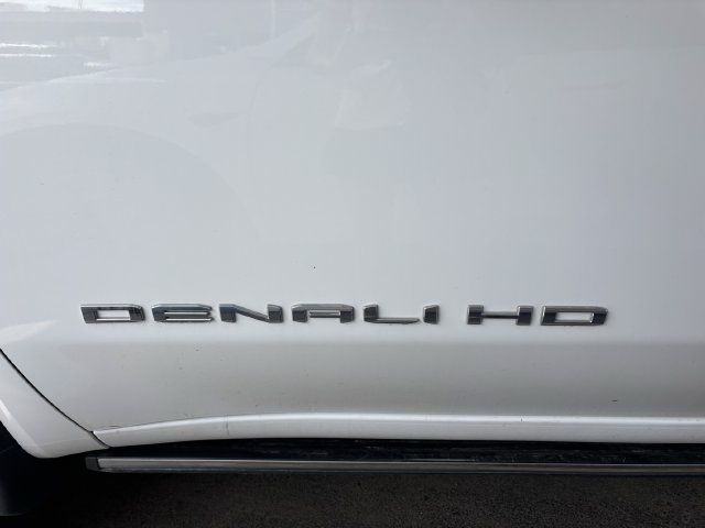 Used 2022 GMC Sierra 3500 Denali w/ Denali Ultimate Package AWD/4WD image 11
