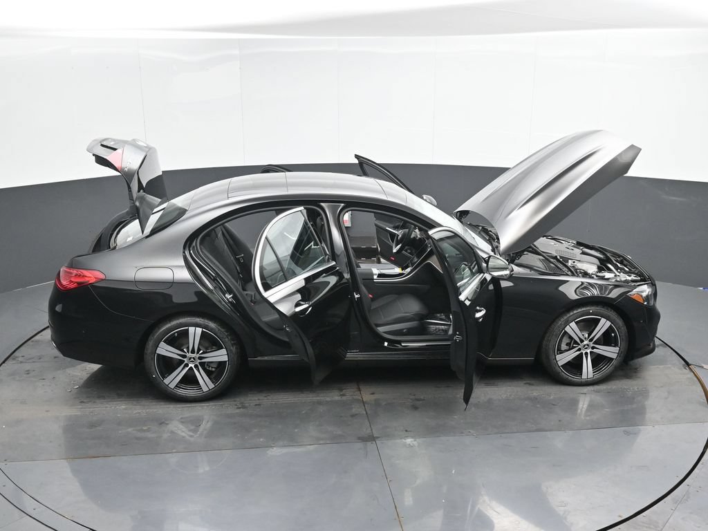 Used 2025 Mercedes-Benz C 300 4MATIC Sedan image 47