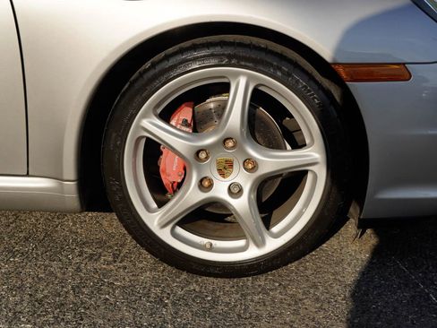 Used 2007 Porsche 911 Carrera RWD image 10