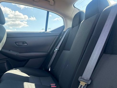 Certified 2024 Nissan Sentra SV FWD image 33