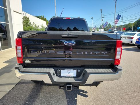 Used 2020 Ford F350 XLT image 6