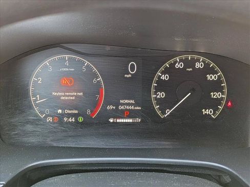 Used 2024 Honda CR-V EX image 3