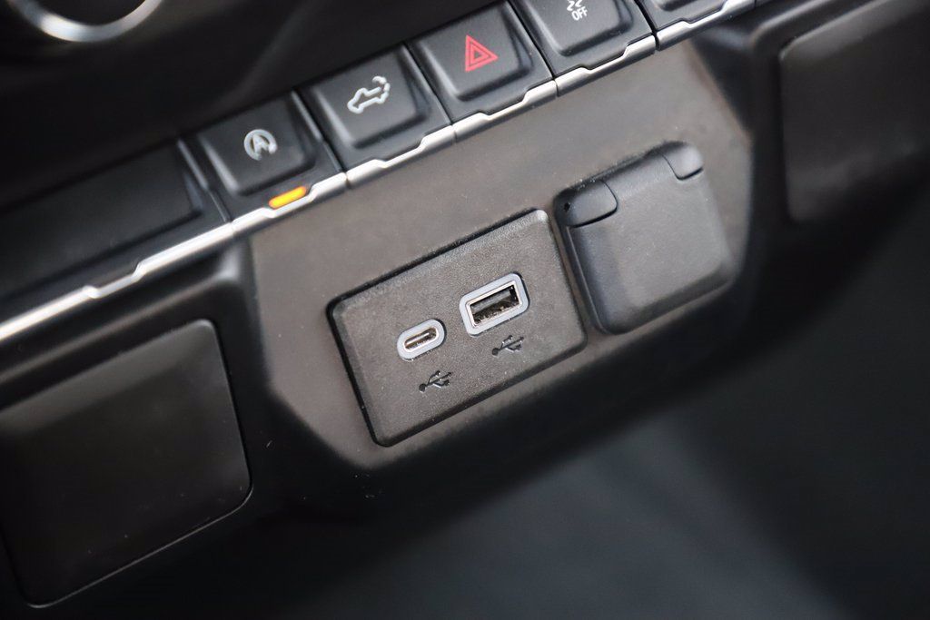 Used 2019 Chevrolet Silverado 1500 RST AWD/4WD image 19