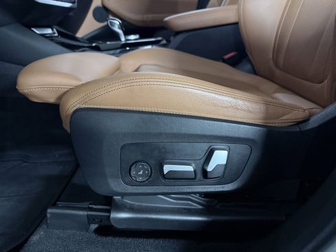 Used 2022 BMW X3 xDrive30i w/ M Sport Package 2 image 19