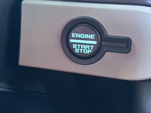 Used 2022 Ford Bronco Wildtrak image 34