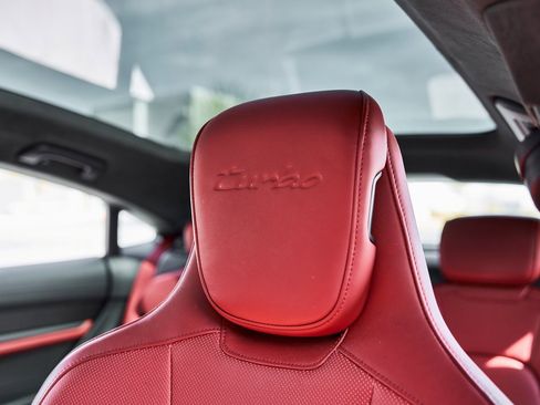 Used 2020 Porsche Taycan Turbo image 46