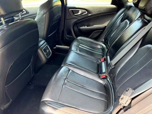 Used 2015 Chrysler 200 C image 35