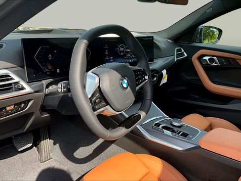New 2025 BMW 230i Coupe w/ Premium Package RWD image 7