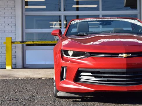 Used 2016 Chevrolet Camaro LT w/ RS Package image 34