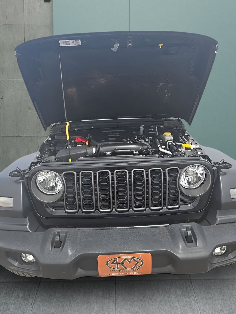 Used 2024 Jeep Wrangler Unlimited Sport AWD/4WD image 22