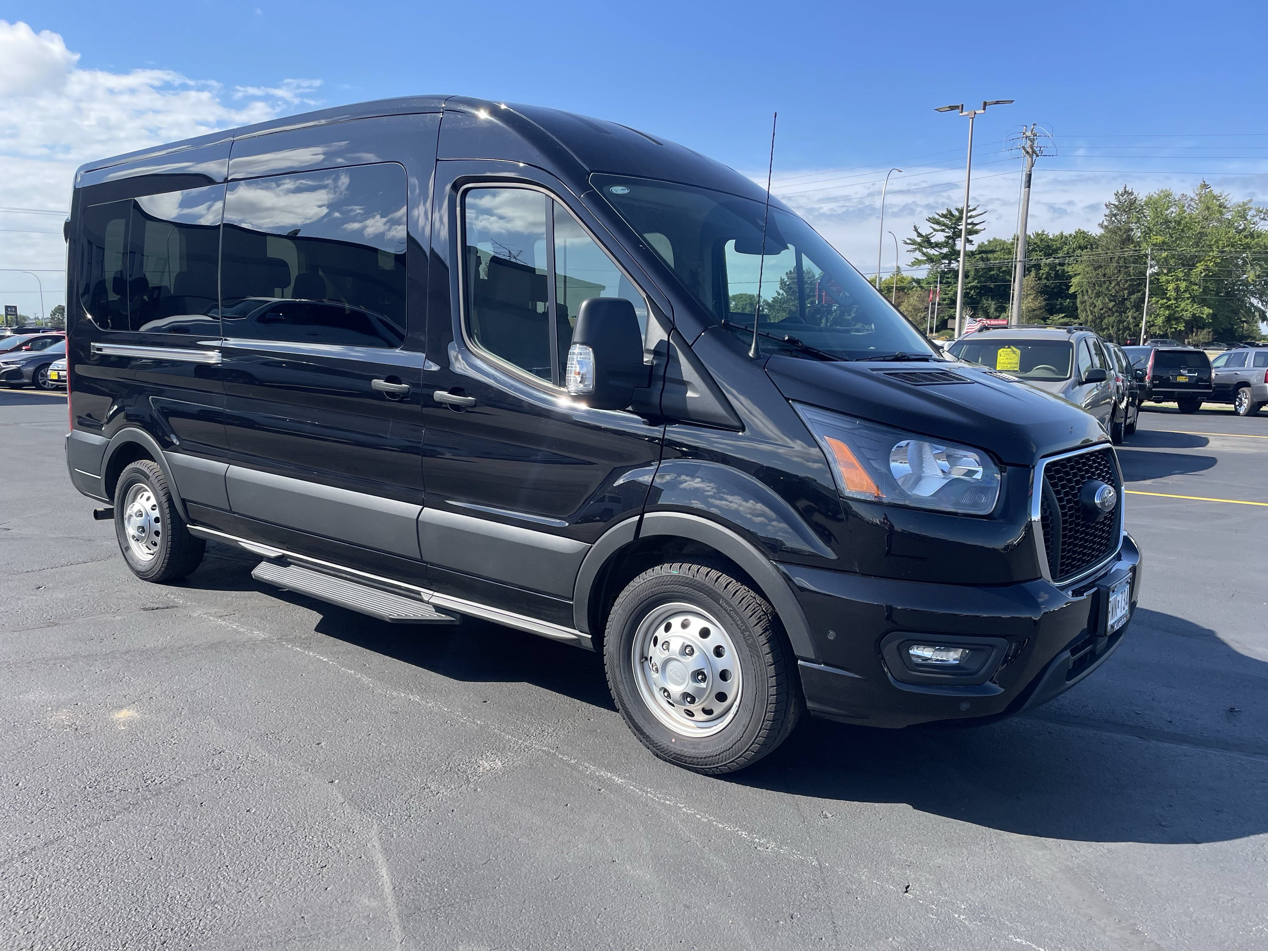 Used 2024 Ford Transit 350 XLT AWD/4WD image 9