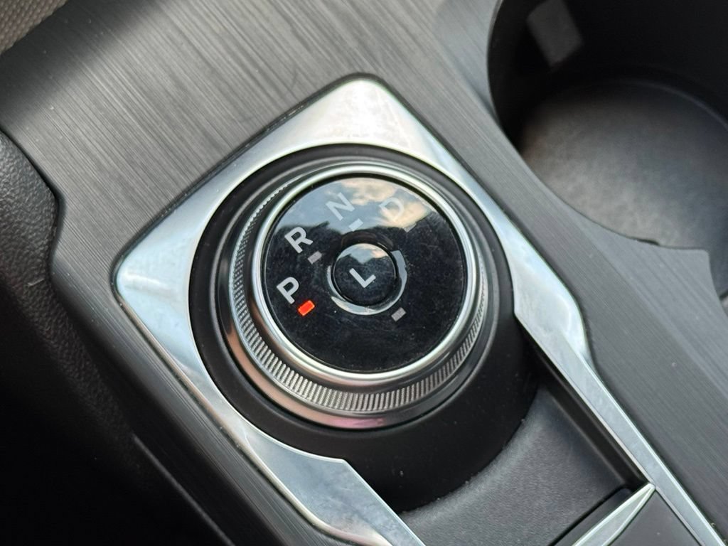 Used 2024 Ford Escape ST-Line w/ Tech Pack #1 FWD image 31