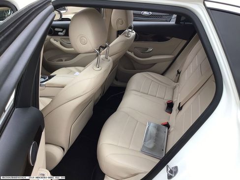 Used 2019 Mercedes-Benz GLC 300 image 13