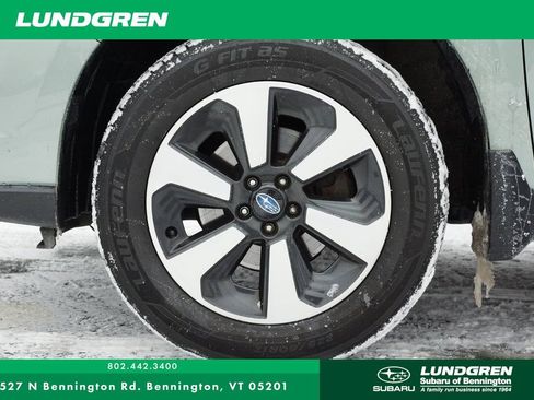 Used 2017 Subaru Forester 2.5i Premium w/ All-Weather Package image 14