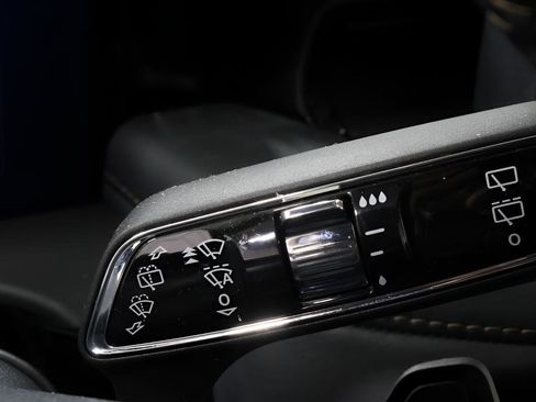 Used 2025 Lincoln Aviator Reserve w/ Jet Appearance Package AWD/4WD image 19