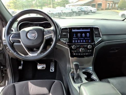 Used 2019 Jeep Grand Cherokee Limited image 7