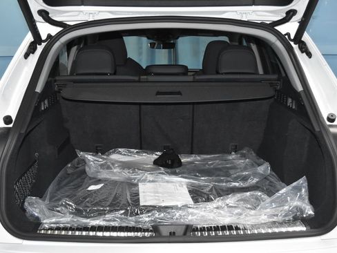 Certified 2025 Audi Q5 Premium Plus w/ Premium Plus image 25