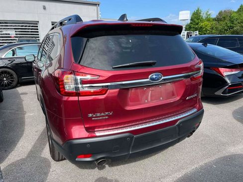 Used 2023 Subaru Ascent Premium w/ Convenience Package AWD/4WD image 3