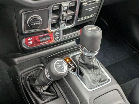 New 2026 Jeep Wrangler Unlimited Rubicon image 22