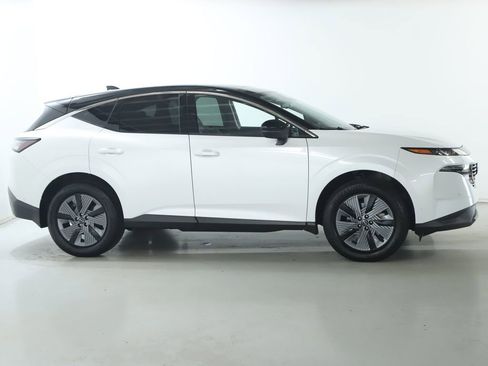 Certified 2025 Nissan Murano SL w/ Cargo Package AWD/4WD image 11