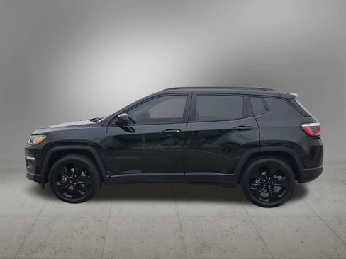 Used 2019 Jeep Compass Altitude image 3