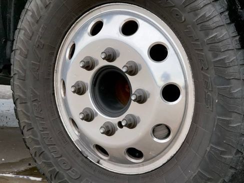 Used 2024 RAM 3500 Laramie AWD/4WD image 16