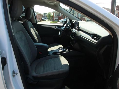 Used 2020 Ford Escape SE AWD/4WD image 10
