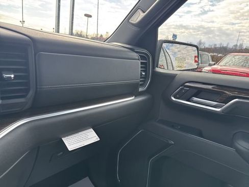 New 2026 GMC Sierra 1500 Elevation AWD/4WD image 24