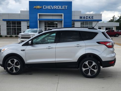 Used 2018 Ford Escape SEL AWD/4WD image 8