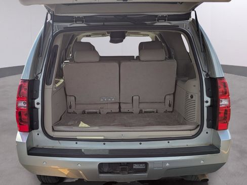 Used 2013 Chevrolet Suburban 2500 LT image 26