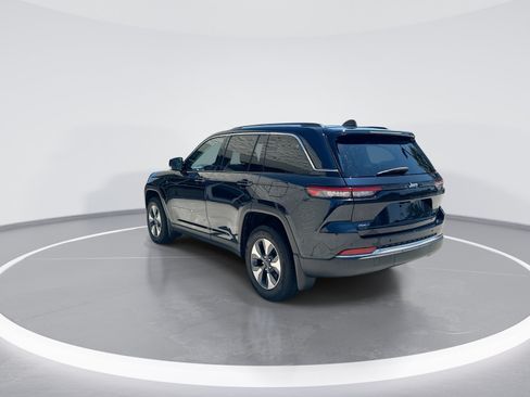 Used 2022 Jeep Grand Cherokee Limited 4xe w/ MOPAR Finishing Package AWD/4WD image 7