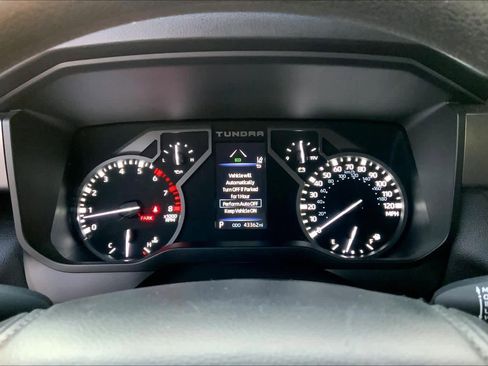 Used 2024 Toyota Tundra SR5 w/ SR5 Convenience Package AWD/4WD image 25